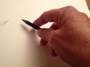 Comment tenir son crayon quand on débute.